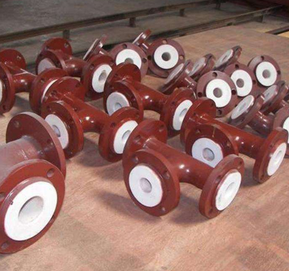 鋼襯四氟管道有哪些特點呢？