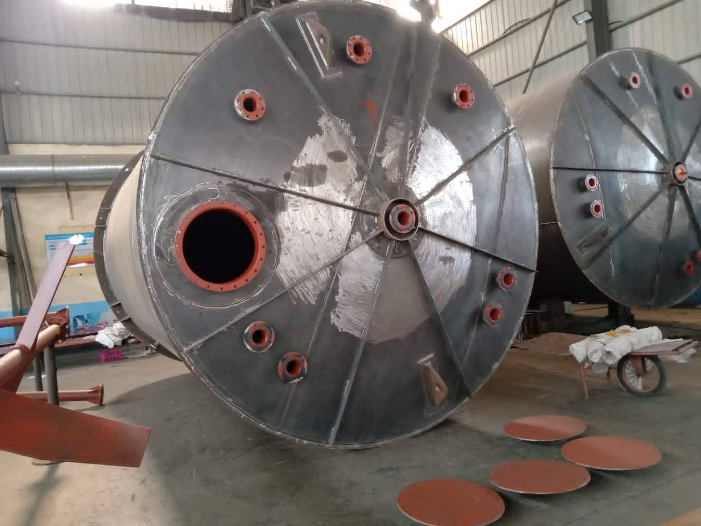 襯氟儲(chǔ)罐操作注意事項(xiàng)及使用維護(hù)的特點(diǎn)都有哪些？